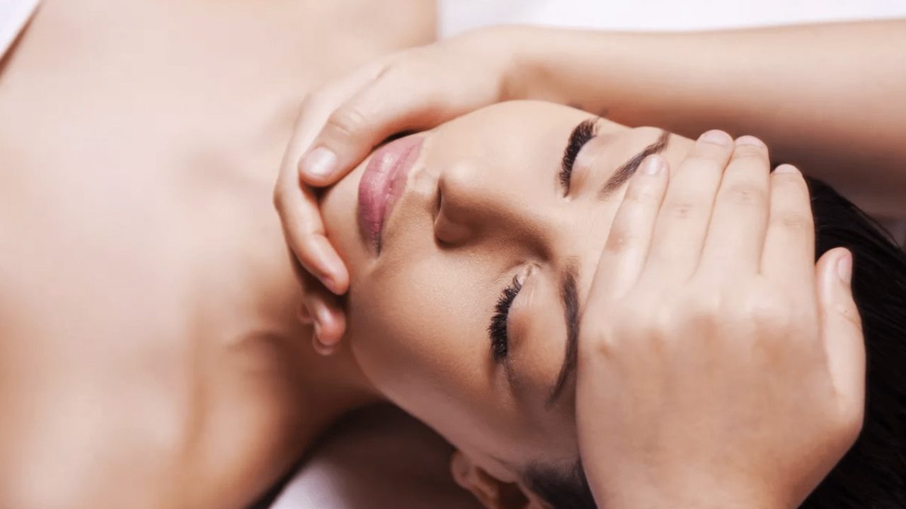 You are currently viewing STAGE ACULIFTING LISSAGE VISAGE